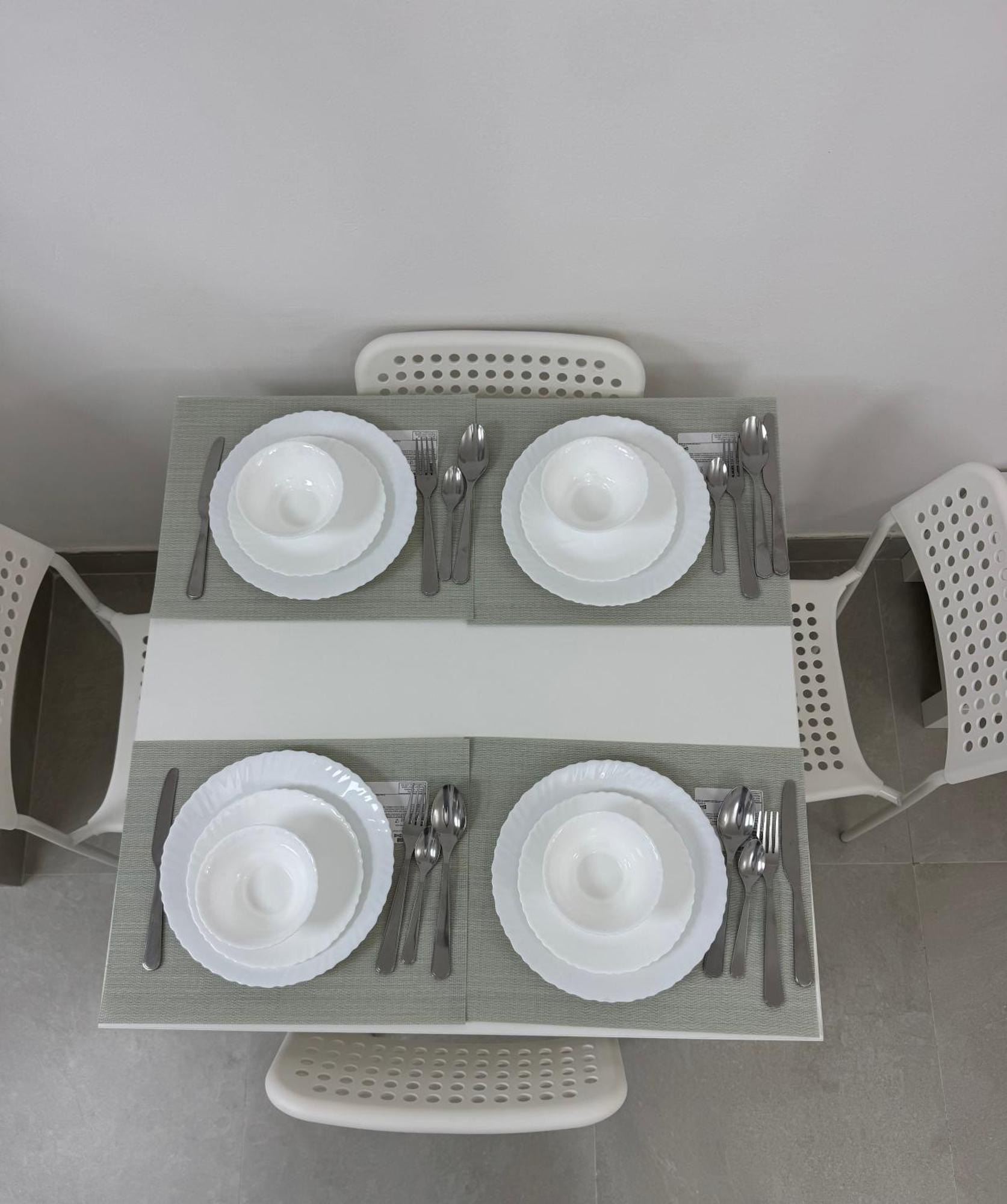 Apartment England Cluster International - Bright,spacious And Well Furnished
