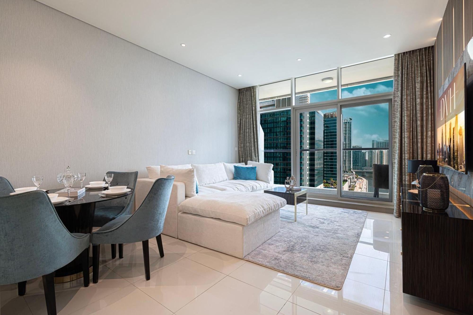 Apartment Bay's Edge, Luxury Canal View 2br In Business Bay Dubai