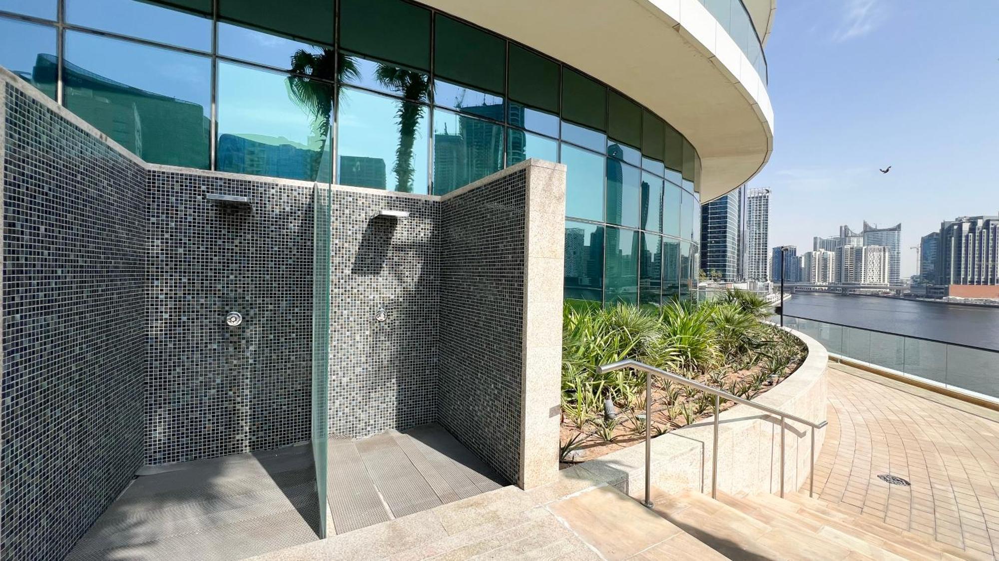Bay's Edge, Luxury Canal View 2br In Business Bay Apartment