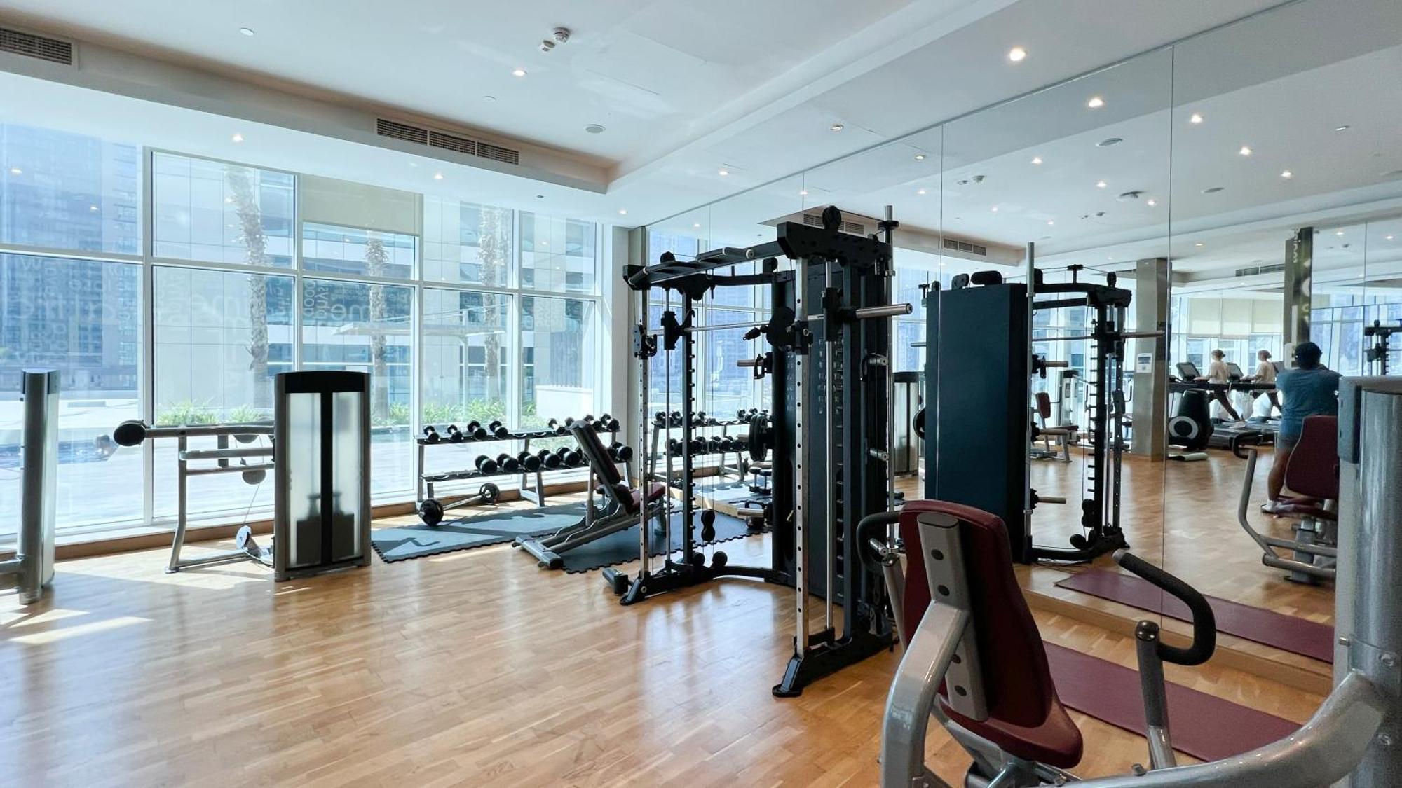 Bay's Edge, Luxury Canal View 2br In Business Bay * Dubai