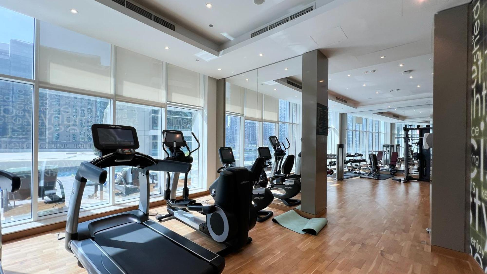 Bay's Edge, Luxury Canal View 2br In Business Bay Apartment