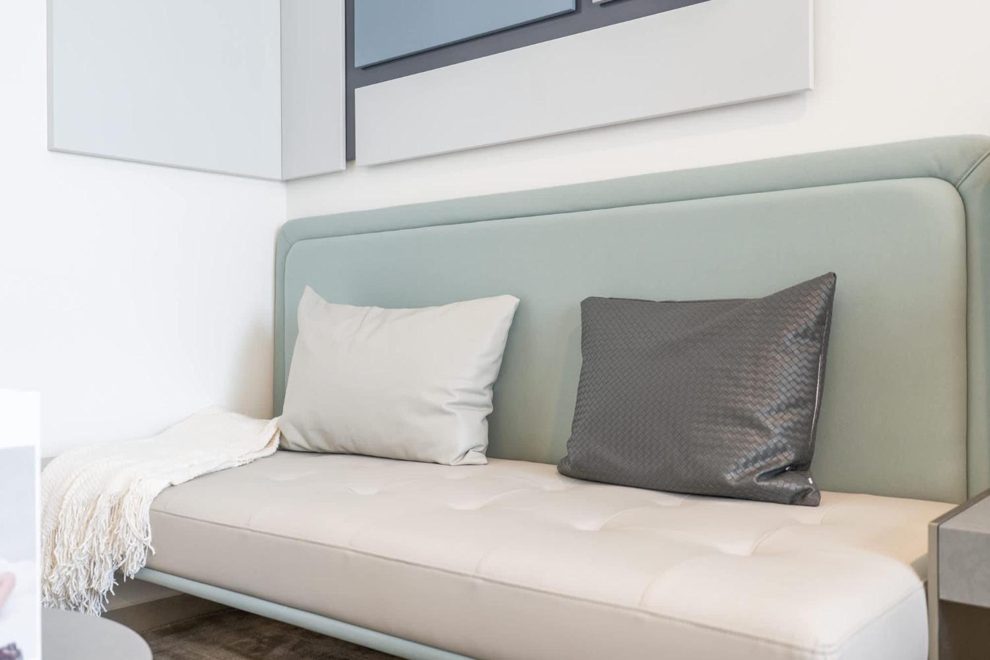 A Perfect In Mag 980 That Sleeps 2 Dubai