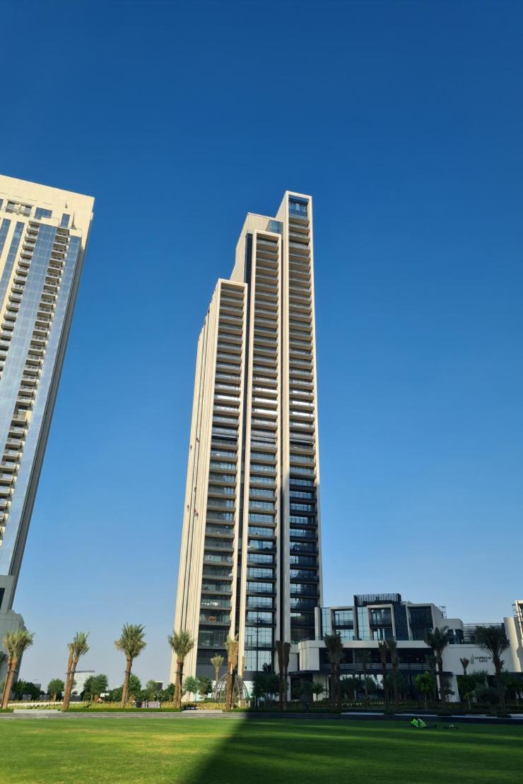 Apartment New 1br In Creek Island With Balcony, Pool & Gym *