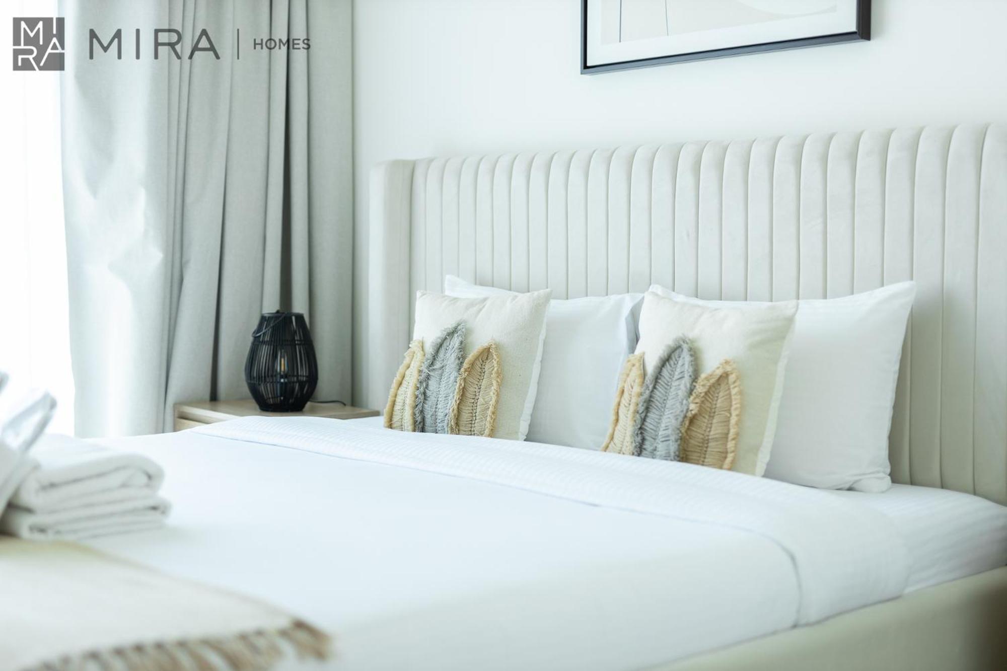 Mira Homes - Luxury 2 Bedroom In Burj Royale Close To Burj Khalifa Apartment
