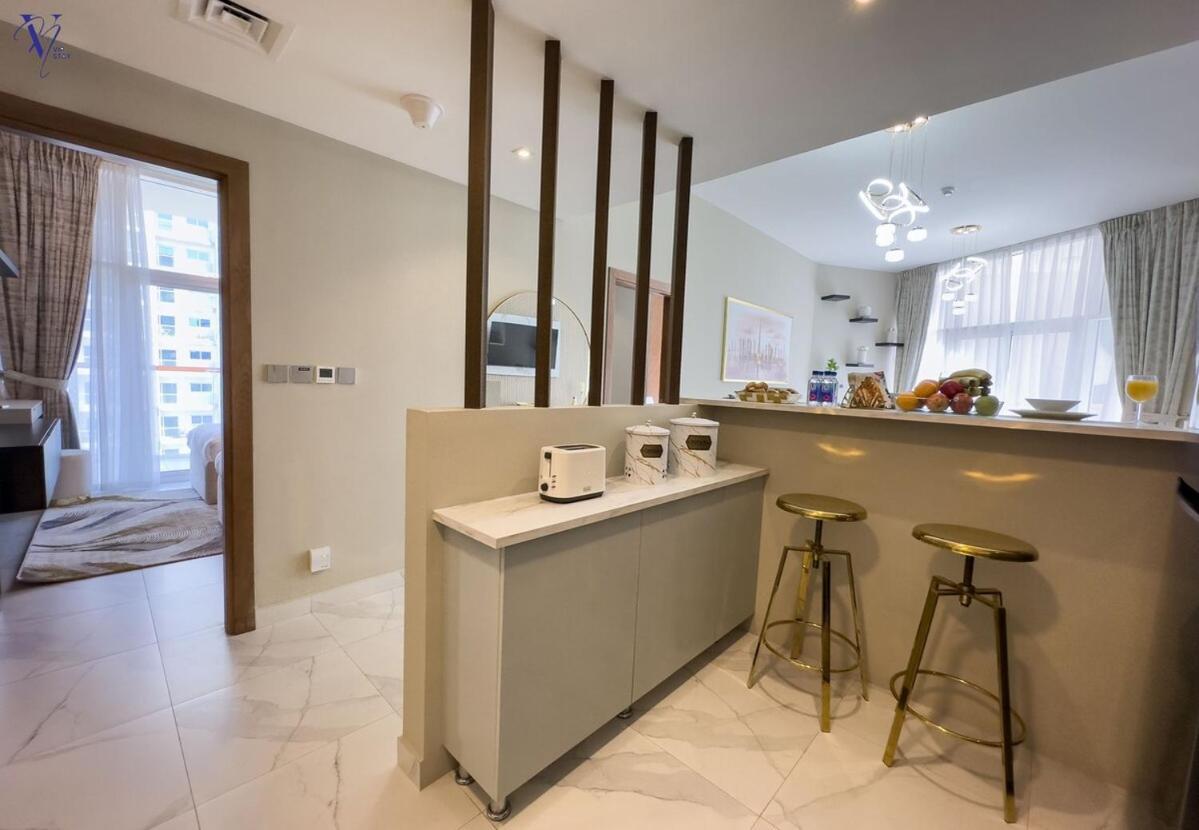 Apartment Luxurious 2-bedroom Haven