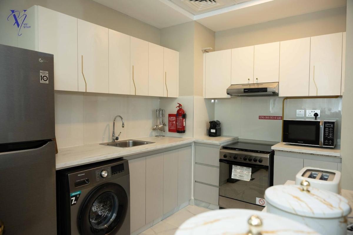 Apartment Luxurious 2-bedroom Haven
