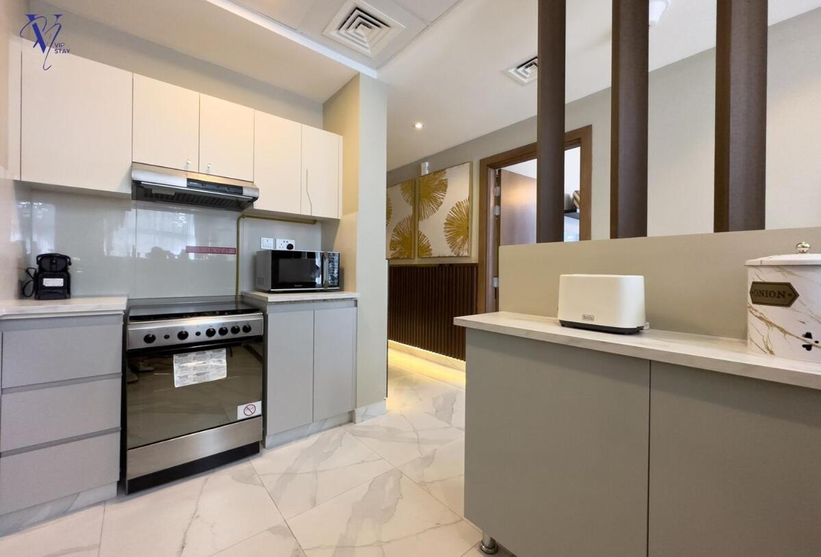 Apartment Luxurious 2-bedroom Haven *