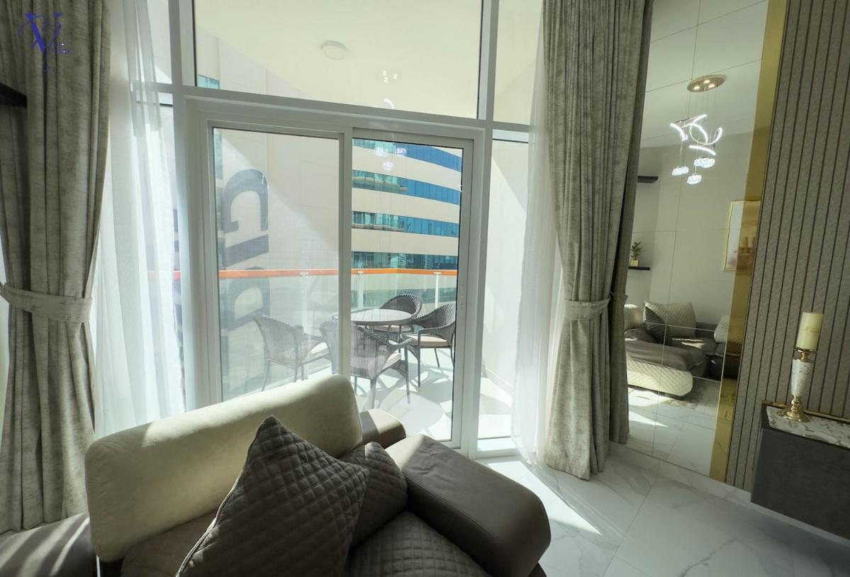 Apartment Luxurious 2-bedroom Haven *