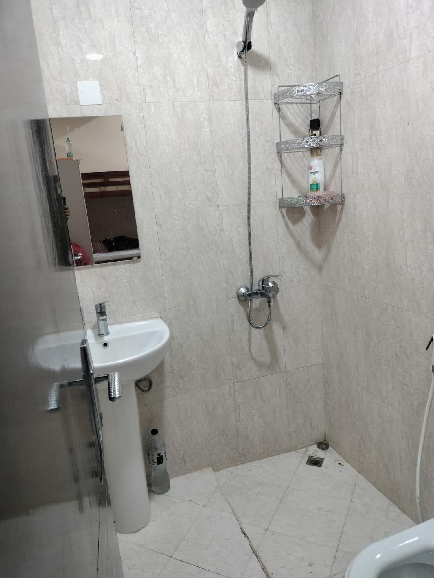 Ladies Hostel For My Dubai * Dubai