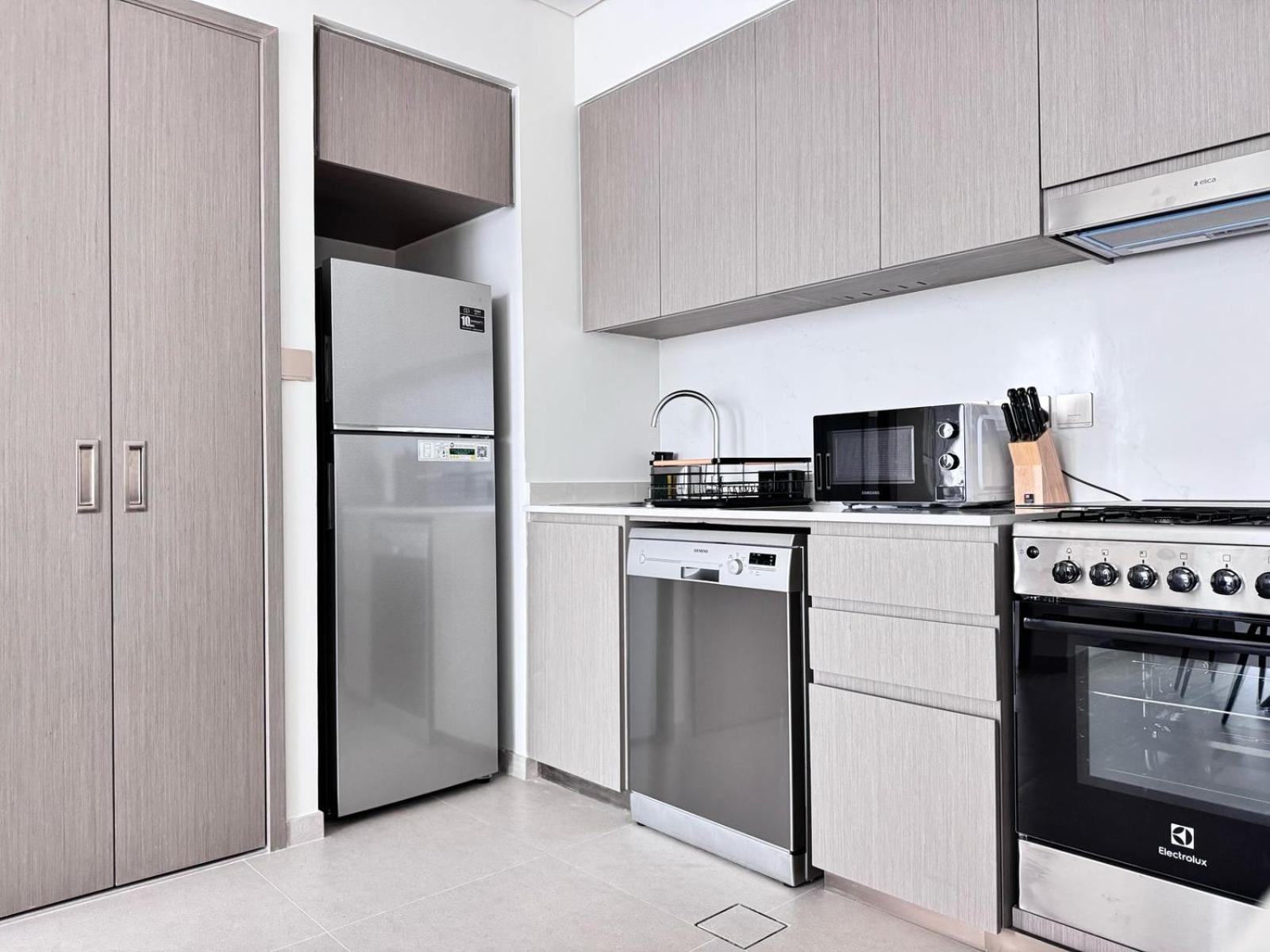 Luxury 1br In Grande Downtown * Dubai