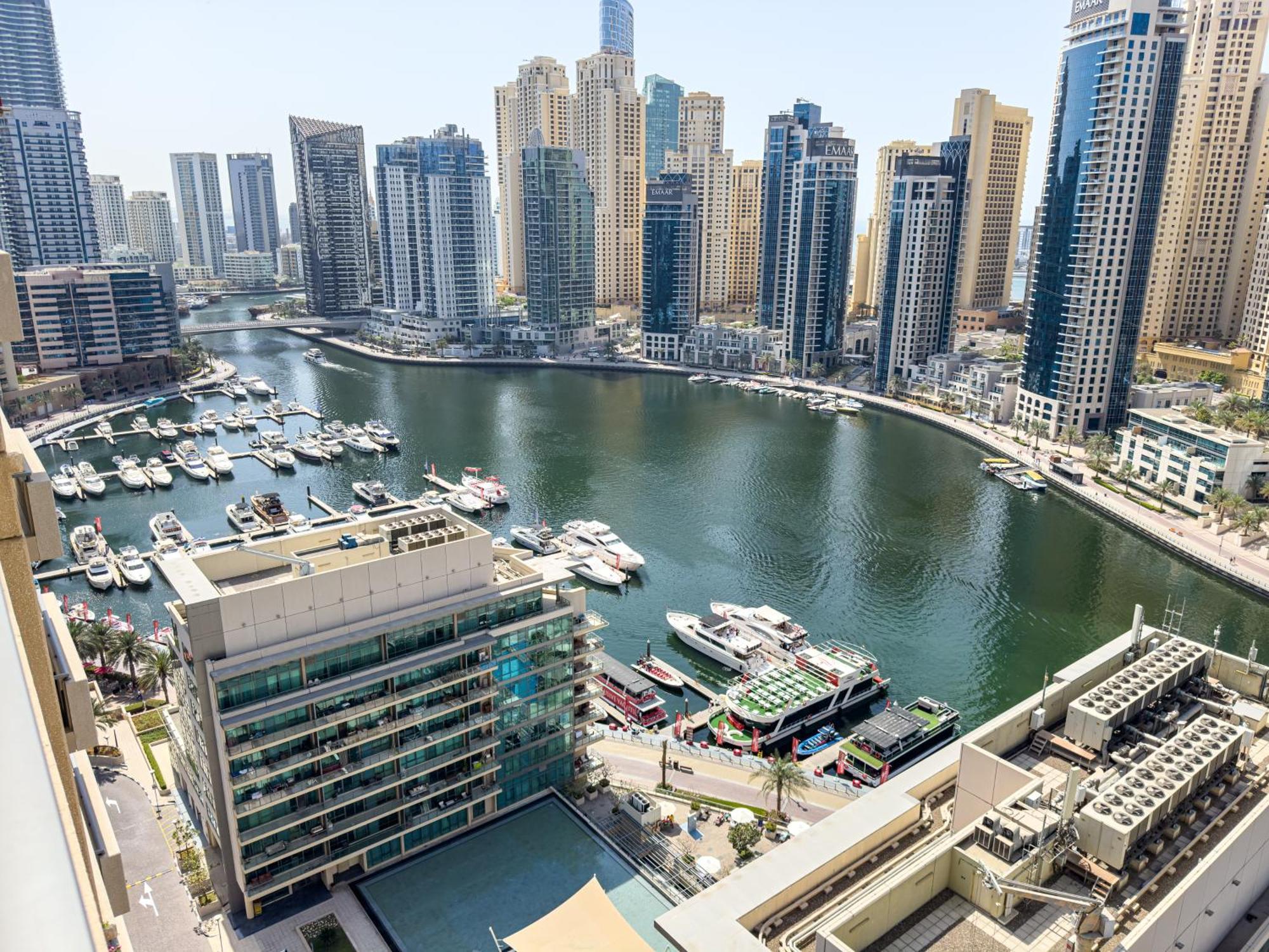 Serene 2br Escape - Al Majara - Waterfront Dubai