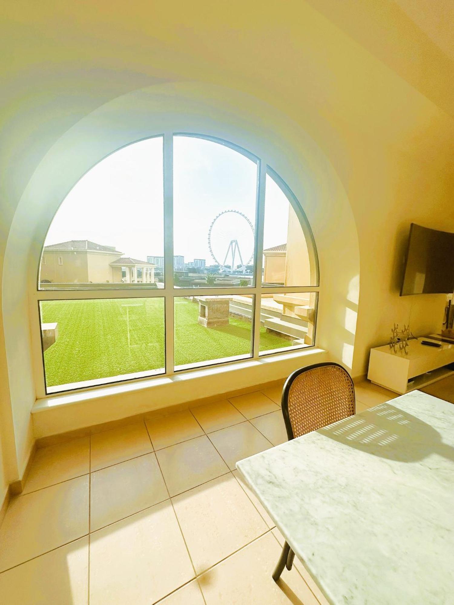 5-bed, Beachfront Very Spacious Entire In Jbr Dubai