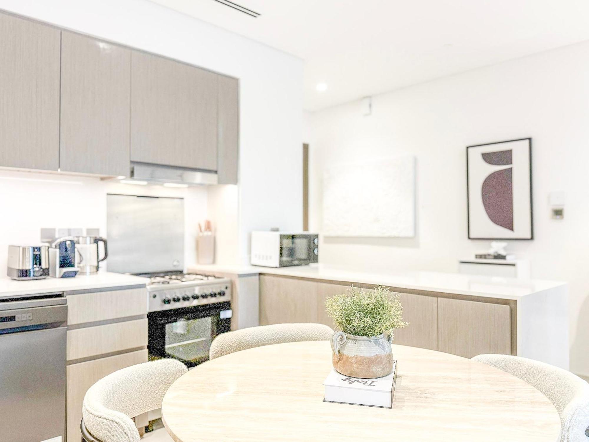 Grande Signature, 1br, Infinity Pool & Gym, 5min Walk To Mall * Dubai