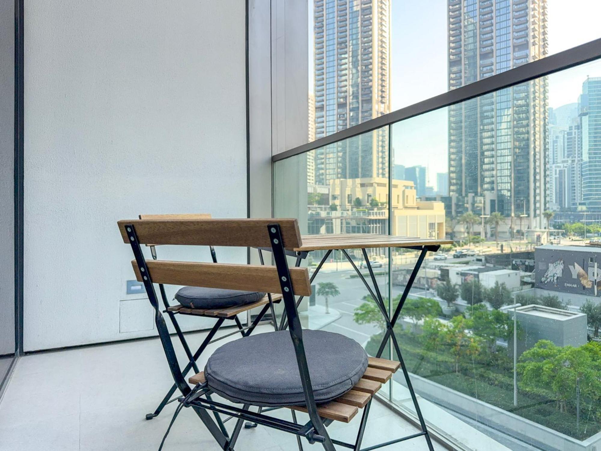 Grande Signature, 1br, Infinity Pool & Gym, 5min Walk To Mall
