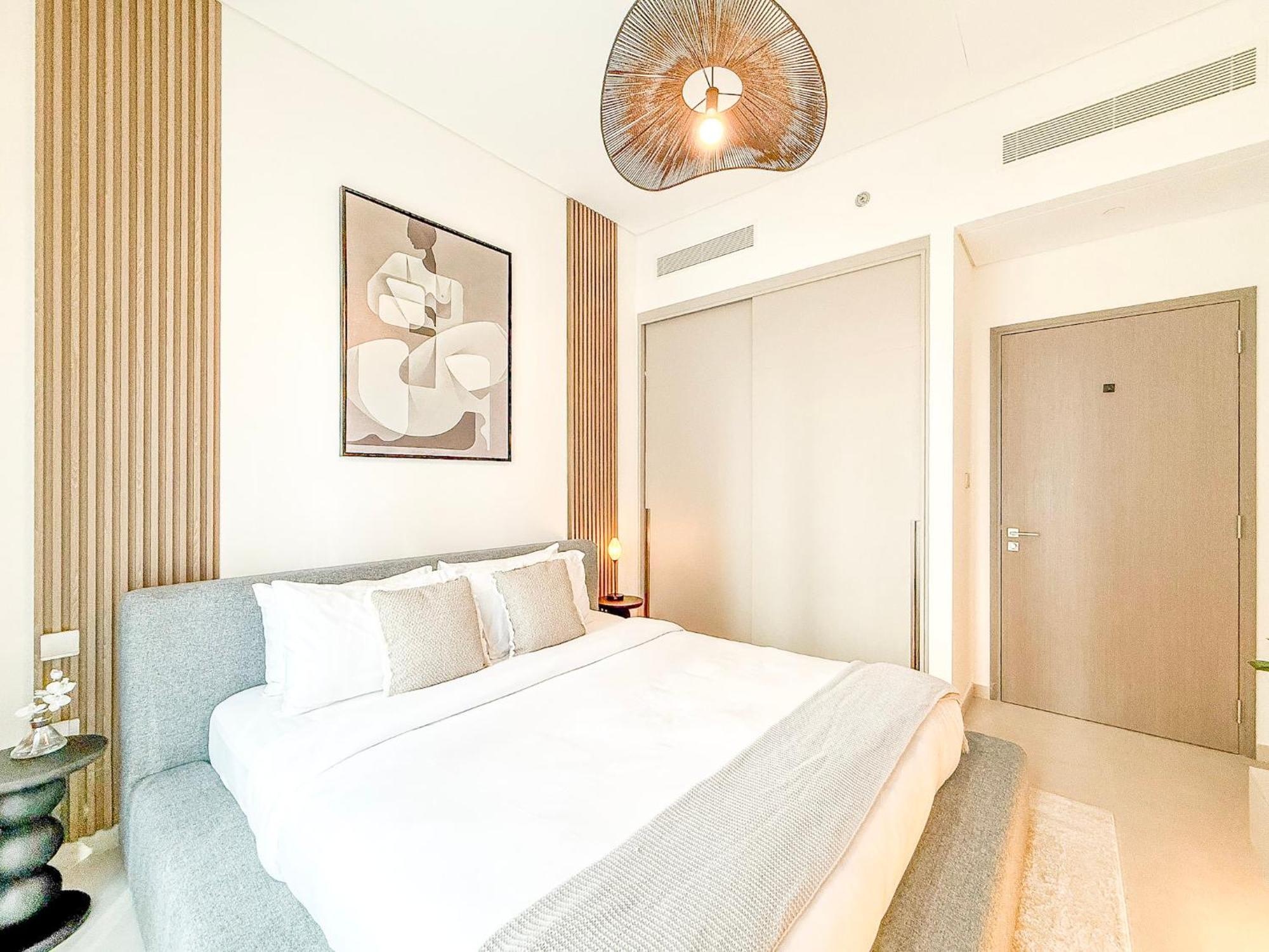 Apartment Grande Signature, 1br, Infinity Pool & Gym, 5min Walk To Mall Dubai