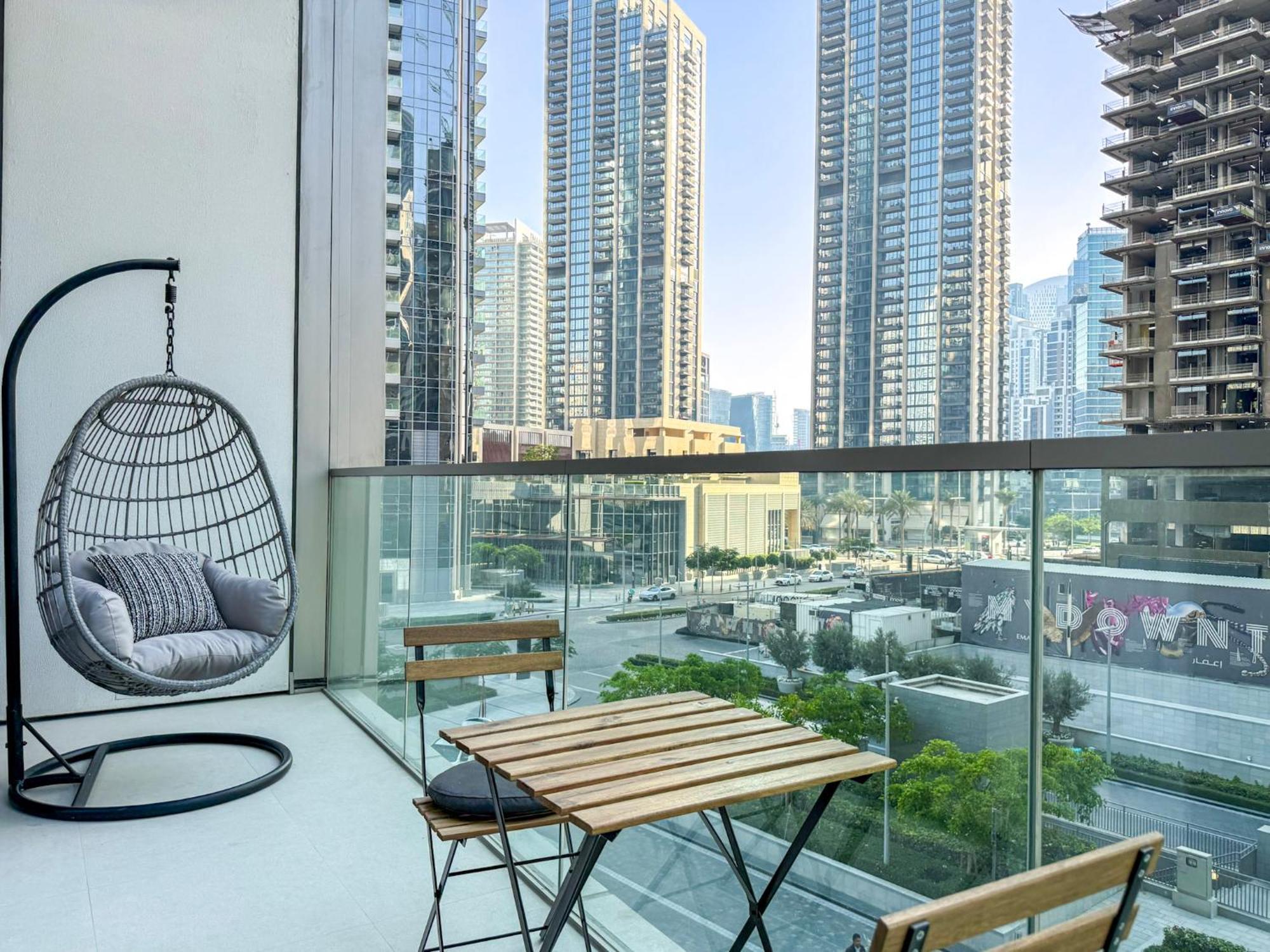 Grande Signature, 1br, Infinity Pool & Gym, 5min Walk To Mall * Dubai