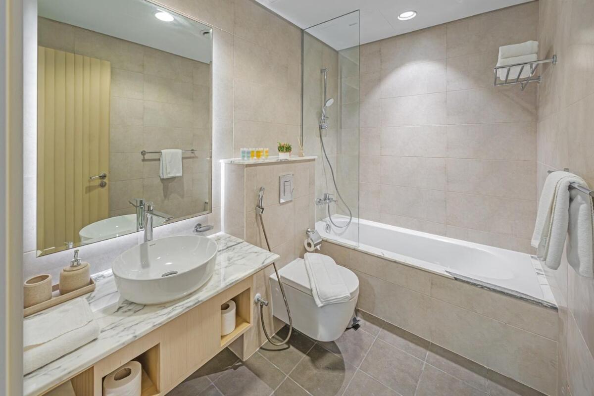 3 Bedroom - Pool Access - 7 Mins To Mall - Sun Set View Apartment Dubai