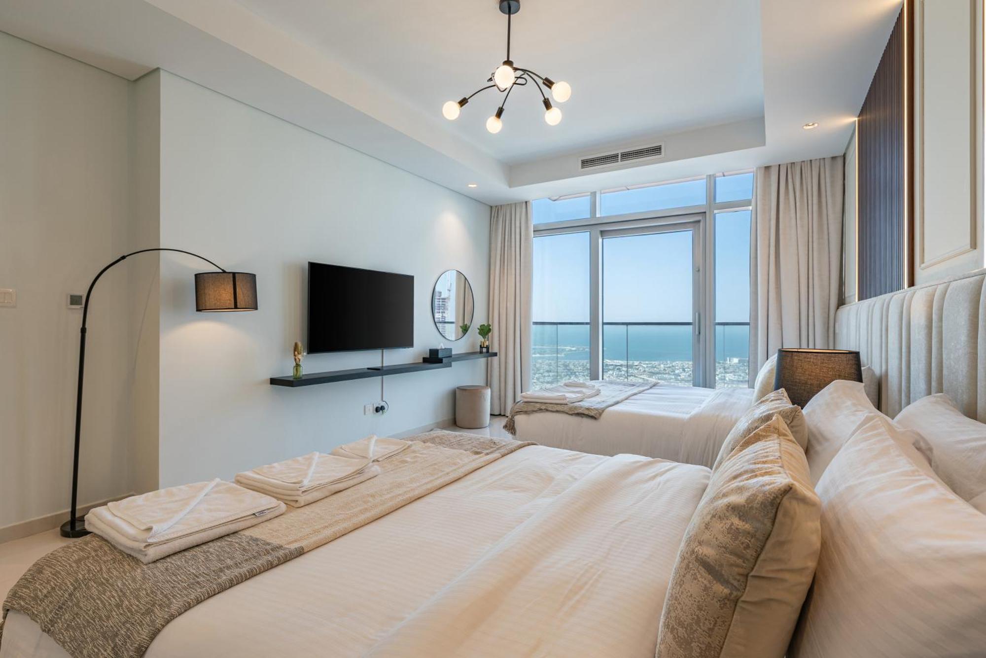 3 Bedroom - Pool Access - 7 Mins To Mall - Sun Set View Apartment