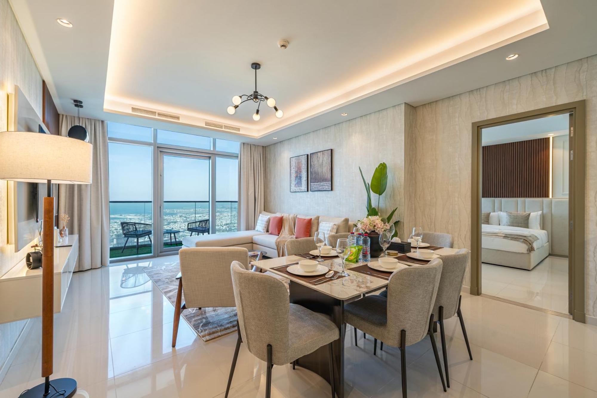 3 Bedroom - Pool Access - 7 Mins To Mall - Sun Set View Dubai