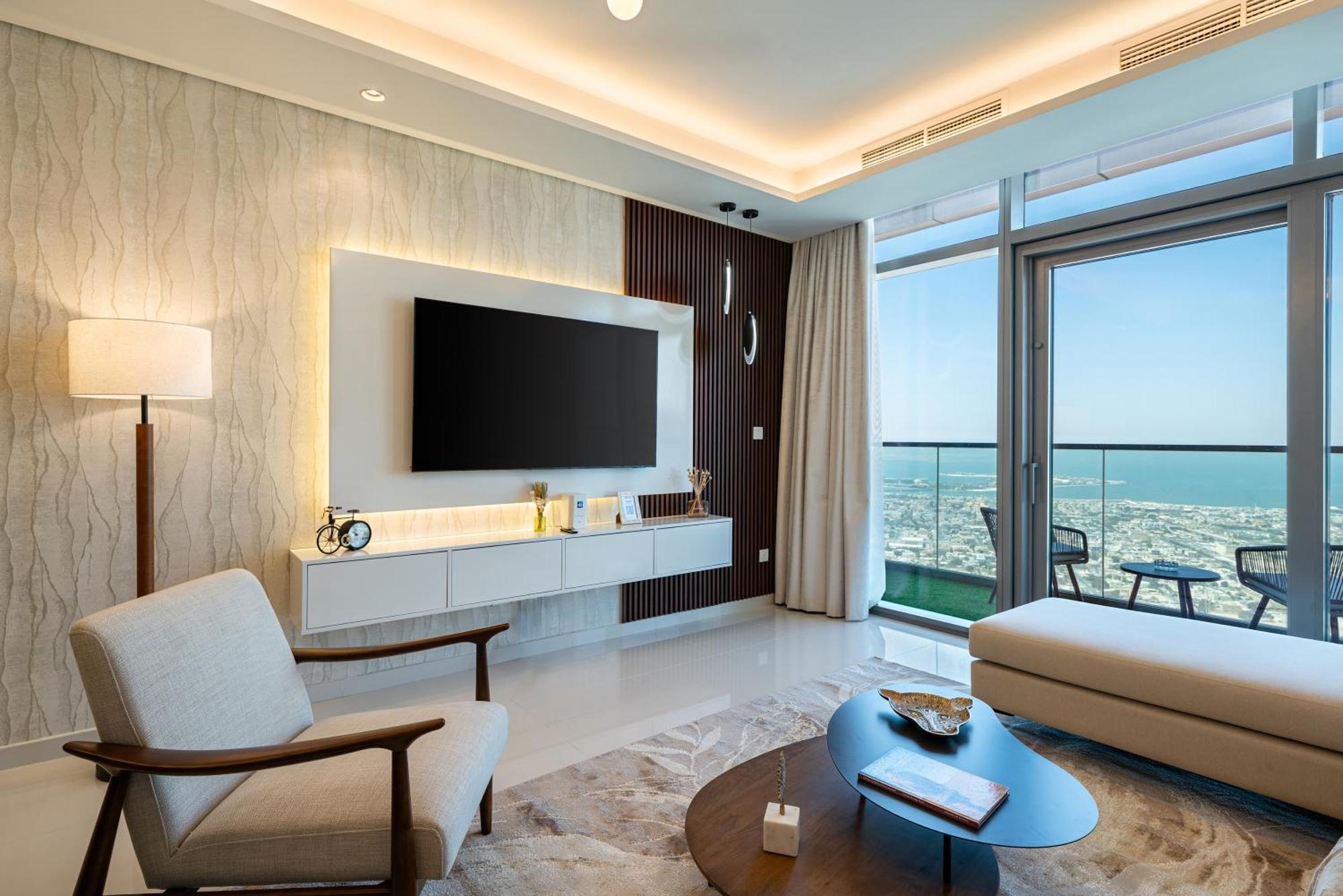 Apartment 3 Bedroom - Pool Access - 7 Mins To Mall - Sun Set View