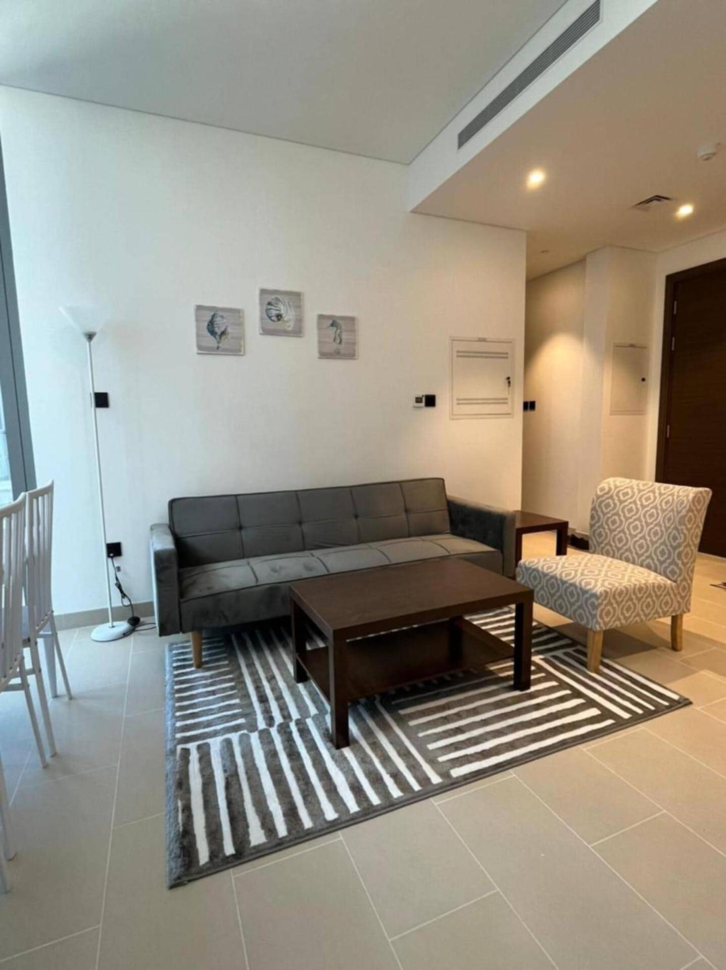 Guest house Oyo 887 A1607 Sobha Creek Vistas - 1br