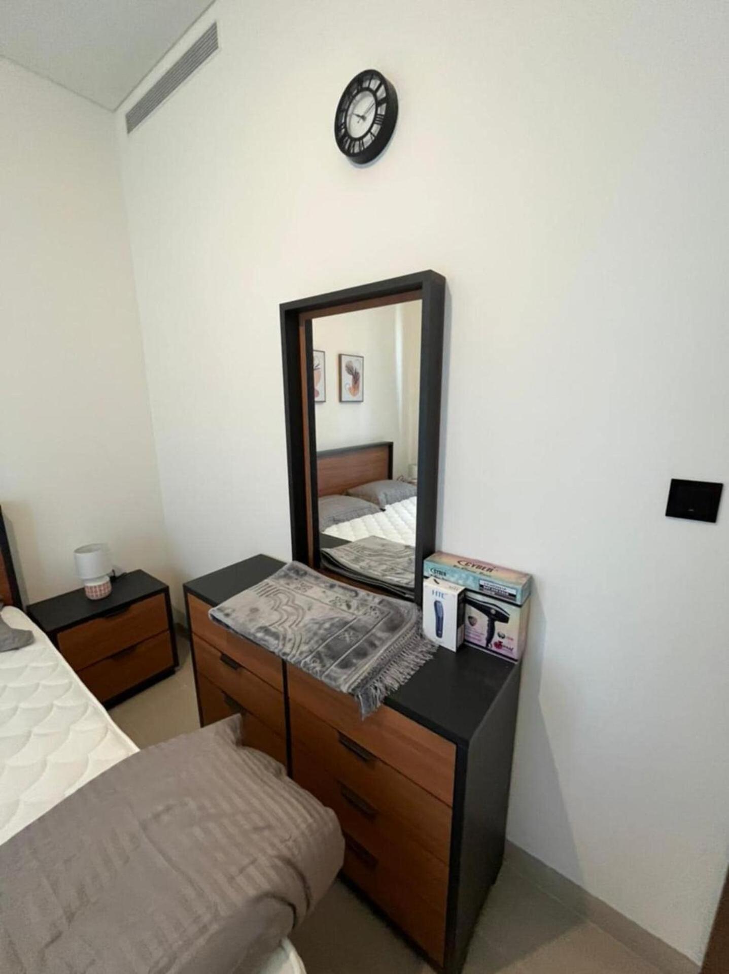 Guest house Oyo 887 A1607 Sobha Creek Vistas - 1br *