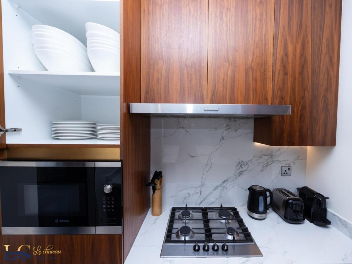 Luxury 1-bedroom In Downtown's Iconic Core Dubai
