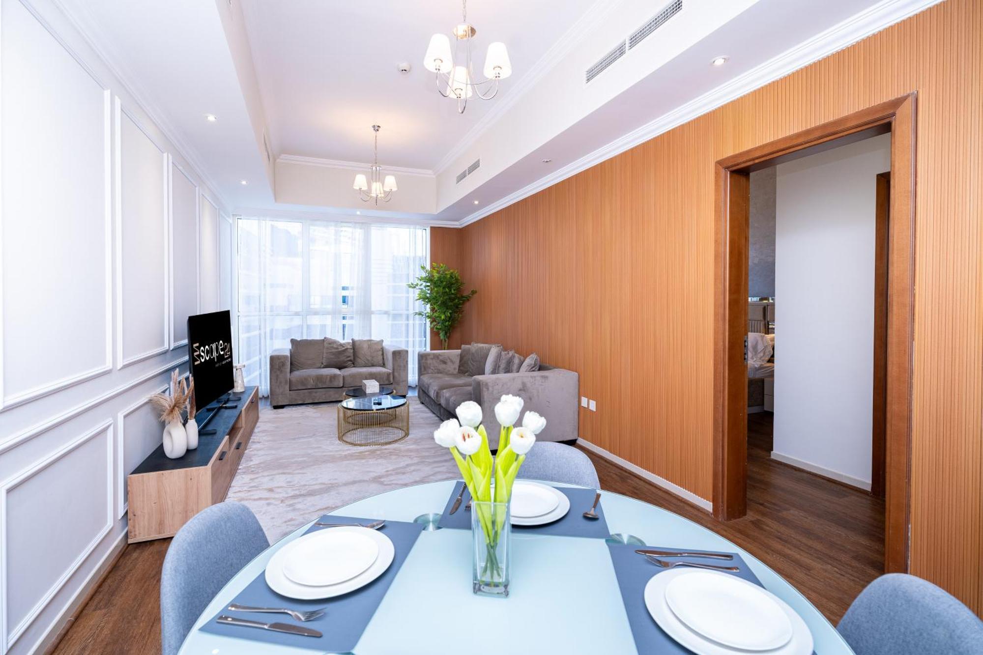 Escape 24 - Luxury Dunya Tower Downtown Near Mall