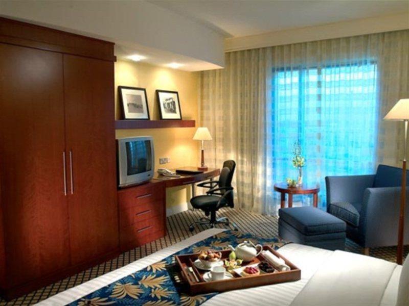 Millennium Lakeview Formerly Copthorne Lakeview Hotel Dubai