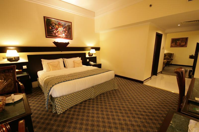 Claridge Hotel Dubai