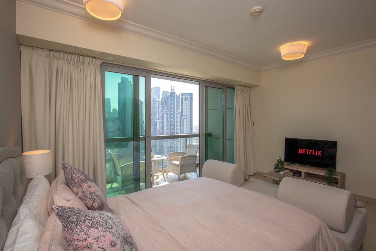 Prime Retreats - Downtown Apartment