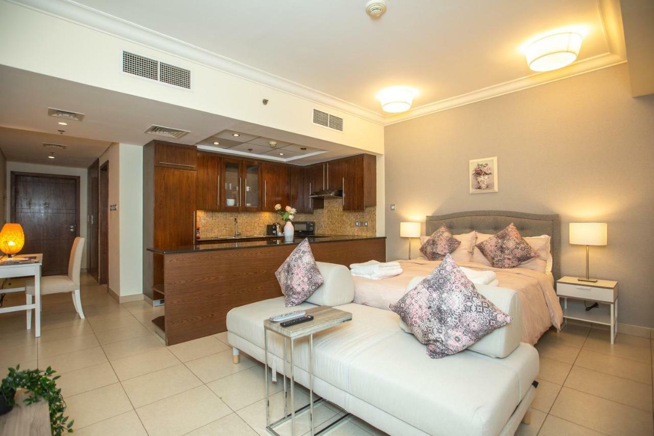 Prime Retreats - Downtown Apartment Dubai