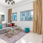 Dream Inn Apartments - Claren Downtown
