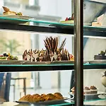 Carlton Dubai Creek Hotel