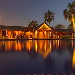 Dubai Marine Beach Resort & Spa