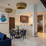 Avani Plus Palm View Dubai Hotel & Suites