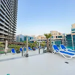 Luton Vacation Homes - Elite Downtown Residence, Burj Khalifa View Dubai - 19Ab01