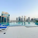 Luton Vacation Homes - Elite Downtown Residence, Burj Khalifa View Dubai - 19Ab01