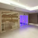 Jacuzzi, Pool And Gym - 5Min From Burj Khalifa