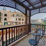 Durrani Homes - Souk Al Bahar Living Besides Burj Khalifa & Fountain