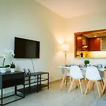 Luxury Apartment At Standpoint Tower By Emaar