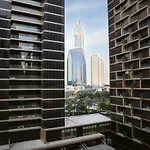 Luxury Apartment At Standpoint Tower By Emaar