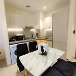 Modern 1 Bedroom - Close To Business Bay - Sobha Creek Vista