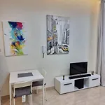Premium Lovely Studio With Balcony In Dubai