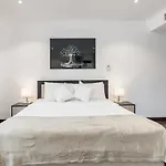 6 Bedrooms Beach Villa In The Main Jbr Beach Walk