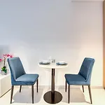 Maison Privee - Luxury, Spacious, Modern Near Burj Khalifa And Dubai Canal