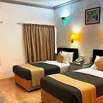 Grand Astoria Hotel