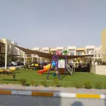 Room In Villa - Amazing One-Bedroom Villa Townhouse