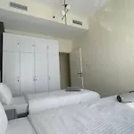 Premium Location, Cozy Apartment