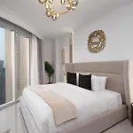Maison Privee - Ultra Chic High-Floor Apt With Direct Burj Khalifa & Fountains Views